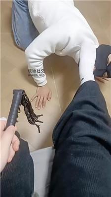 【琪琪主人】骑马/白袜裸足狂舔 JS250217-20_HD绳艺资源