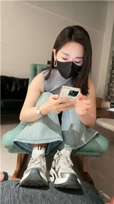 辣姐 白棉袜黑丝踩地毯奴 JS250502-39_HD绳艺资源