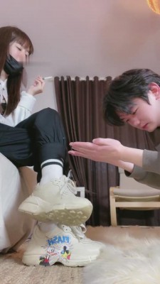 【风吟女神】强迫吃烟灰/舔超脏鞋底 bf8666_HD绳艺资源