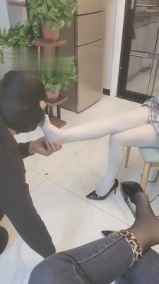 【黑桃】黑白丝双绳艺导师调丝袜狗儿子 bf4458_HD绳艺资源