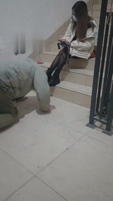 【开发素人】极品黑丝美女首次楼梯tj bf4872_HD绳艺资源