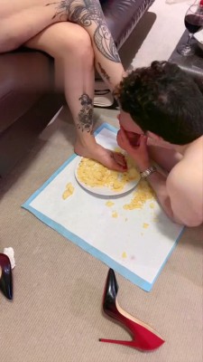 图片[6]_【简公主】澳洲舔脚狗，日常舔脚，脚喂食 bf932_HD绳艺资源