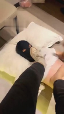 【小乔】脏臭帆布鞋虐死贱货 bf1546_HD绳艺资源