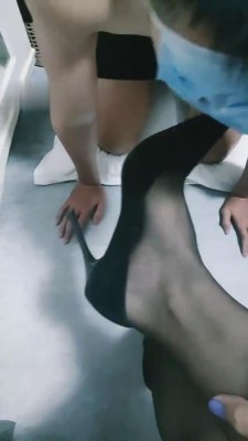 【小希绳艺导师】高跟鞋黑丝女主圣水调 G-210822-2_HD绳艺资源