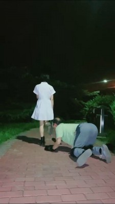 图片[2]_【美离子】超精彩-深夜户外遛狗_HD绳艺资源