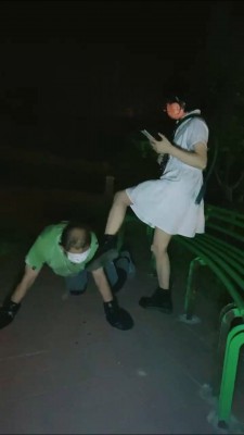 图片[15]_【美离子】超精彩-深夜户外遛狗_HD绳艺资源