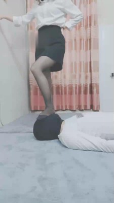 【灵竹】窒息深喉踩脸专场 bf17075_HD绳艺资源