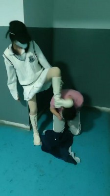 图片[9]_【丫丫】长靴楼道虐狂 bf20158_HD绳艺资源