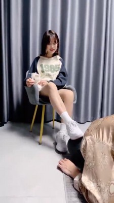 【狗哥】学生S小白鞋白袜辱狗 bf20711_HD绳艺资源