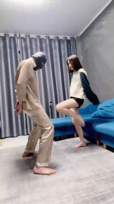 图片[9]_【狗哥】学生S小白鞋白袜辱狗 bf20711_HD绳艺资源