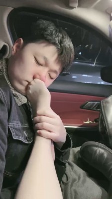 【强抚】车内疯狂舔原味肉丝jio bf24084_HD绳艺资源
