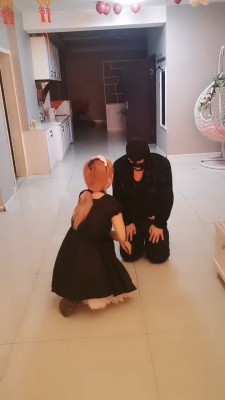 韩国女S踢裆中国男M YC-220219-2