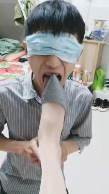娇娇第一视角羞辱