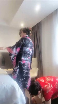【歌迪丝S】私人定制艺术训练骚母狗三姨(第一集) bf24820_HD绳艺资源