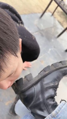 【婧児小主】晓G长靴处决碾踩蟋蟀 碾碎你们的躯体在我长靴之下! 下集 YC-220312-5