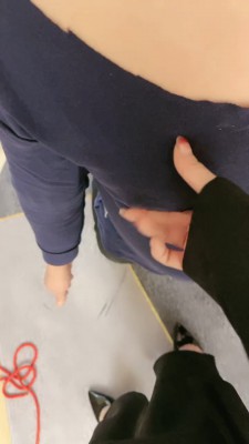 【子怡工作室】三女主全体重爆踩瘦毯子 YC-211005-4