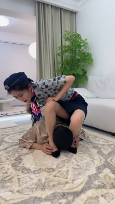 禾-暗黑黑金恋足臀虐 YC-220317-2