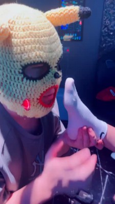 【00后蕬小乃】长腿妹子原味灰丝脚深喉女M YC-220401-7