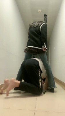 图片[6]_套路直播视频【暴躁小溪】艺校女神胯下辱狗转胯【双视角版】 bf26765_HD绳艺资源