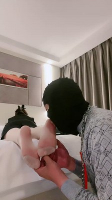 套路直播视频【甜心教主】原味肉丝脚恋足调 bf26711_HD绳艺资源