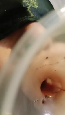 【婧児小主】婧児脚下的膜拜奴乞求主人高跟鞋的践踏 好啊 让我好好玩玩你!