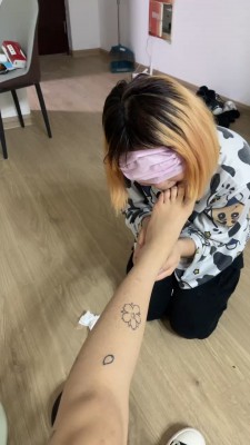 jk学生妹双人骑马，全体重踩踏 YC-220424