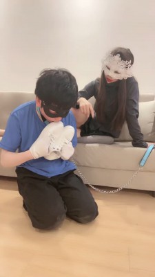 高空跳踩骨裂-120斤跆拳道女孩高空跳踩,被跆拳道学生妹踩断肋骨 YC-220501-8