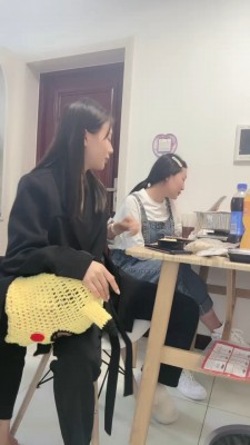 【苏汐】4S网红模特吃饭桌下狗-头顶鞋子/耳光/语言极度羞辱 bf27029_HD绳艺资源