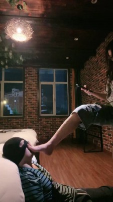【婧児小主】婧児全语言 白色女神GTS Crush POV YC-220506-2