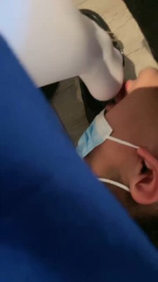 【惑心】极品臭袜子残忍折磨女奴