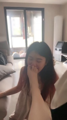 新式黑丝美腿美脚虐颈