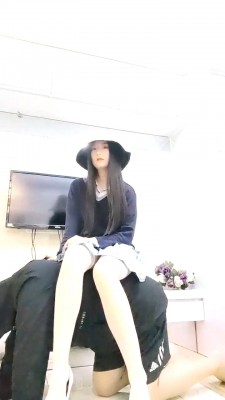【婧児小主】晓G全语言脏帆布鞋和白袜踩头顶踩脖子 踩踹审讯 GP824F YC-220523-5