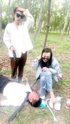 【黑丝诱惑】夜晚室外公园公开刺激调教 YC-220530-2