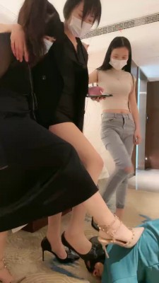 【彼岸花】白领黑丝美腿压榨男上司 YC-220602-2