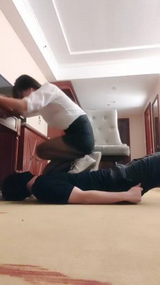 研主大大超长时间全体重踩脖子 YC-220620-3