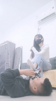 【黑冰女主】【黑冰】超踢还手的奴