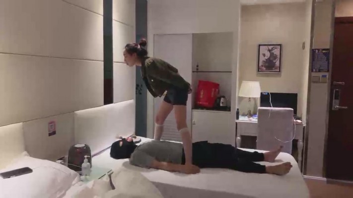 【术术】白丝诱惑-踩踏恋足/脚抽耳光骑马 bf27986_HD绳艺资源