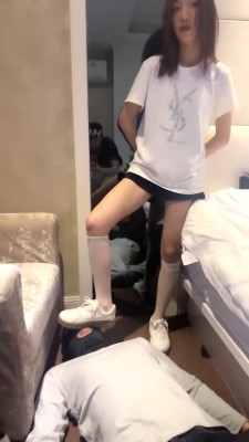 【阿昆】学生主长腿白丝诱惑调 bf27940_HD绳艺资源
