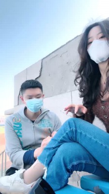 【禾末】户外大学体育场调-闻舔原味丝袜脚/运动鞋高跟鞋/喝圣水 bf27935_HD绳艺资源