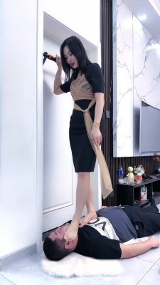 【芊芊】玩死女奴本性暴露无疑