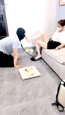 【彼岸花】拜金空姐无情榨干送货小哥工资 YC-220721-2