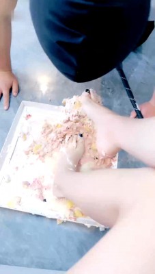 【彼岸花】拜金空姐无情榨干送货小哥工资 YC-220721-2