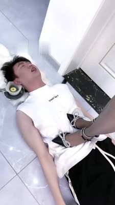 【W.K.T】—巍巍怎会饶过犯贱的毯子 YC-220723