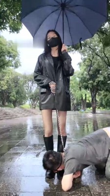 【W.K.T】—巍巍全网首发之对贱狗爆头碾踩裆部羞辱 YC-220723-6