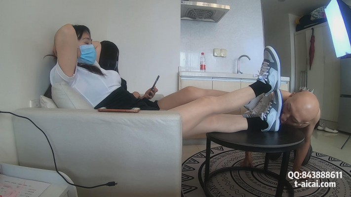 图片[9]_【素人S】开发足浴店姐姐上门《双人耐克板鞋羞辱》_HD绳艺资源