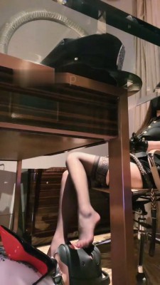 图片[7]_【琪琪大人】黑丝制服诱惑-严刑逼供绳艺学员【完整版】_HD绳艺资源