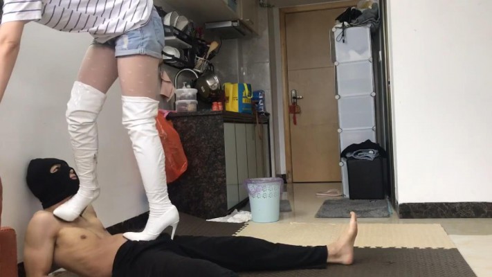 图片[5]_邻家风小鱼姐姐白丝高跟靴子全体重踩绳艺学员上集_HD绳艺资源