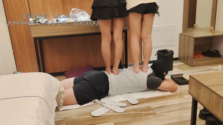 图片[3]_学生妹双人肉体踩踏_HD绳艺资源