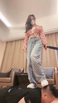 图片[3]_【禾未】发泄沙包-暴揍/拖鞋底抽耳光/踩踏钻胯_HD绳艺资源