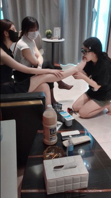 图片[14]_【血狼】最美女奴一柔被双女主脚深喉//踢裆/舔脚/钻胯/口水【正版】 B2122_HD绳艺资源